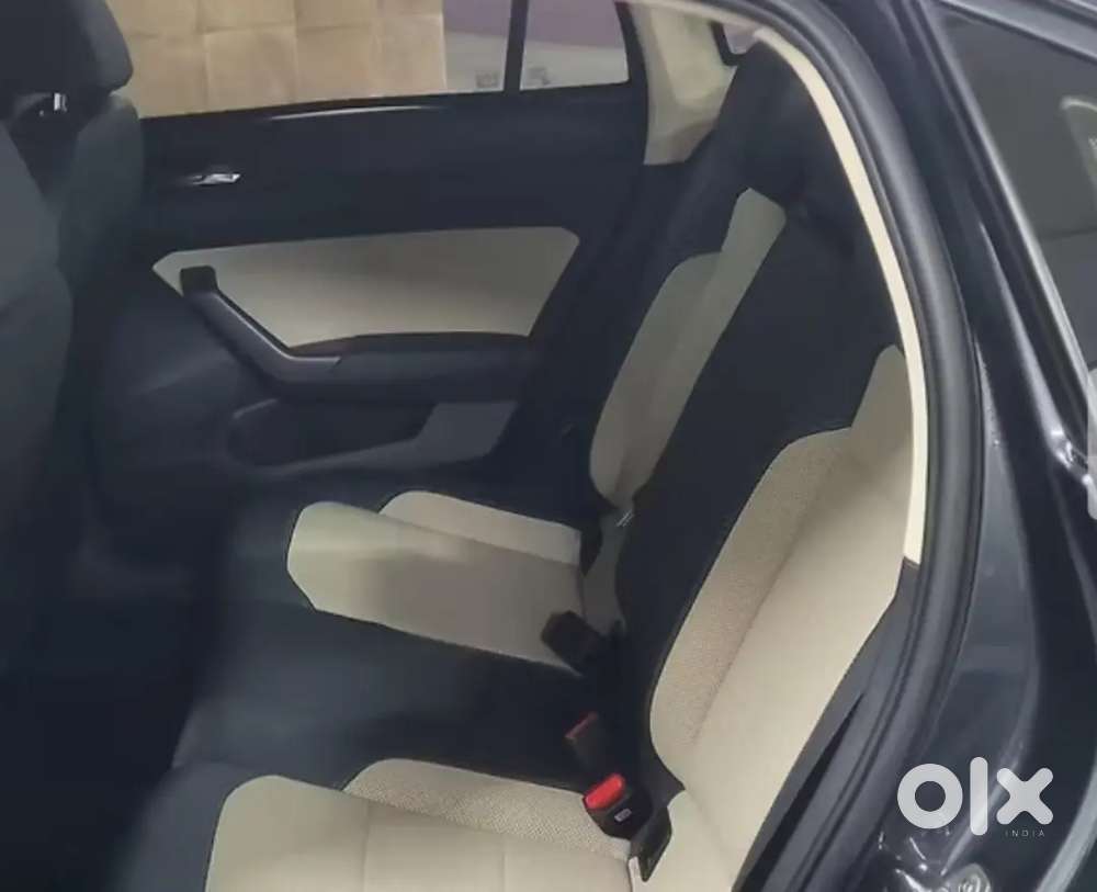 2023 E20 Slavia Top End Automatic