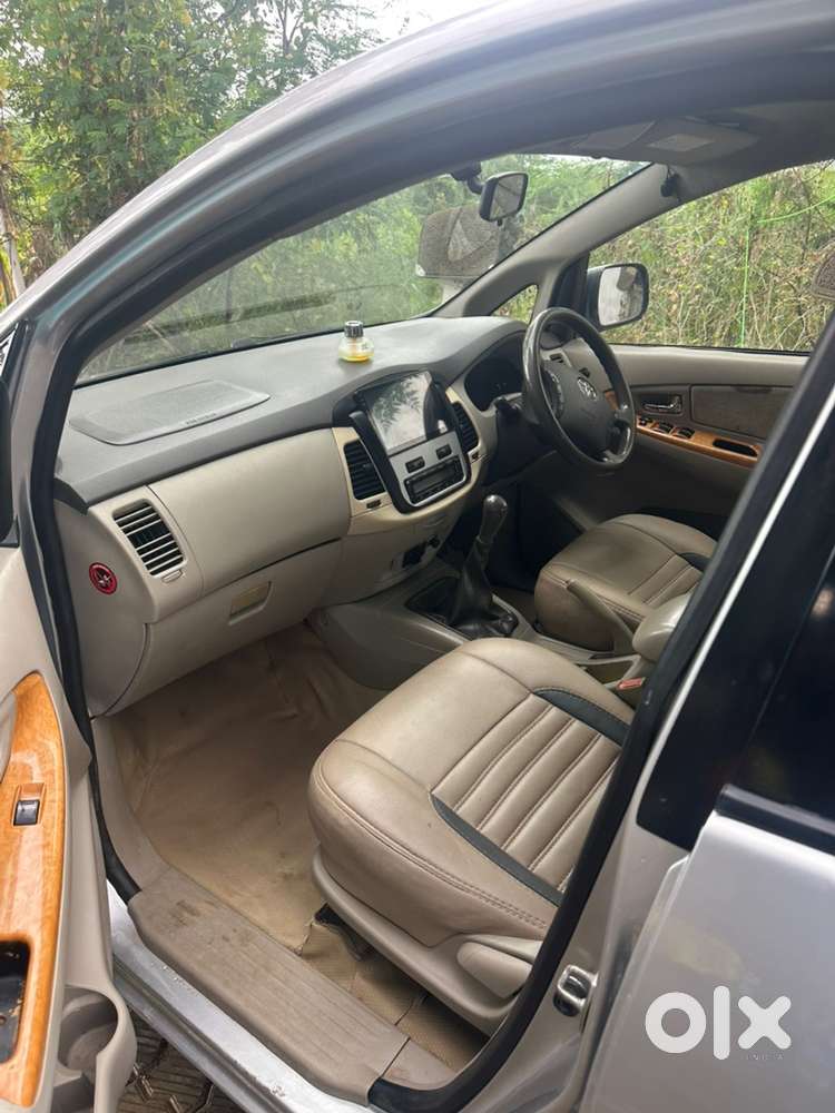 Toyota Innova Diesel 2010