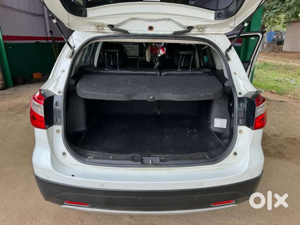 Maruti Suzuki S-cross 1.5 Zeta 2016 Model