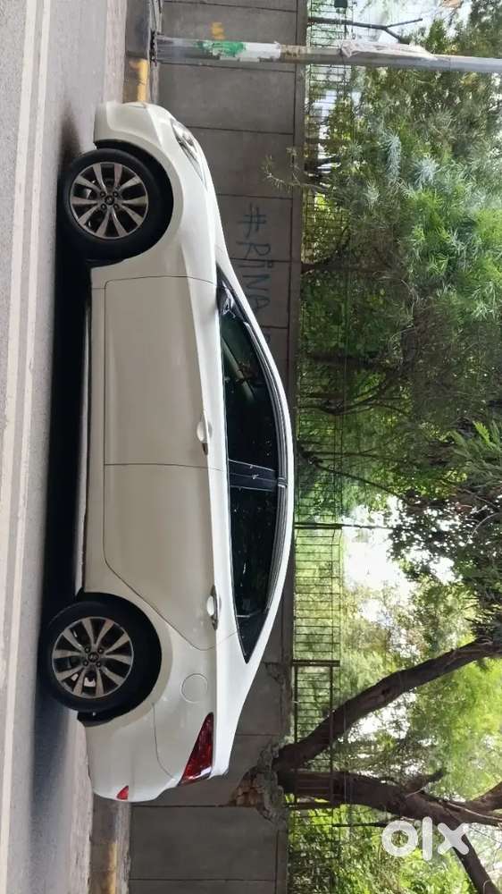 Hyundai Verna 1.6 Sx 2014, Pure Petrol Engine Good Suspension Shockers