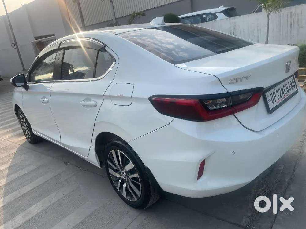 Honda City 2022 Oct Model  Petrol Sunroof  Well Maintained