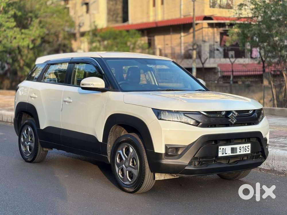 Maruti Suzuki Brezza 1.5 Vxi Cng, 2025, Cng & Hybrids