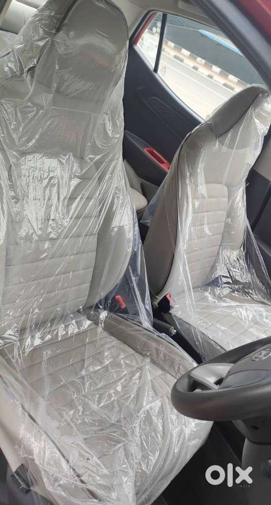 Hyundai Aura 1.0 Sx Plus Petrol, 2021, Petrol