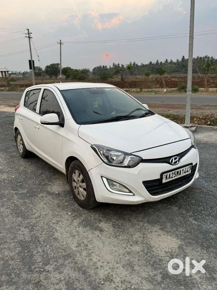 Hyundai I20 2013 Diesel 180000 Km Driven