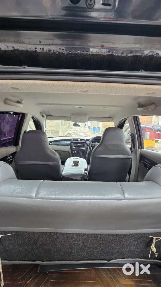 Mahindra Kuv100 D75 2017