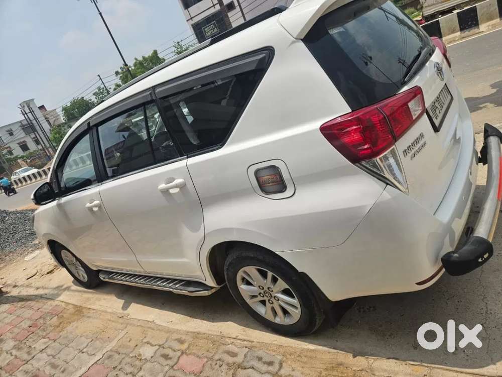 Toyota Innova Crysta 2.4 G Mt 7 Str, 2019, Diesel