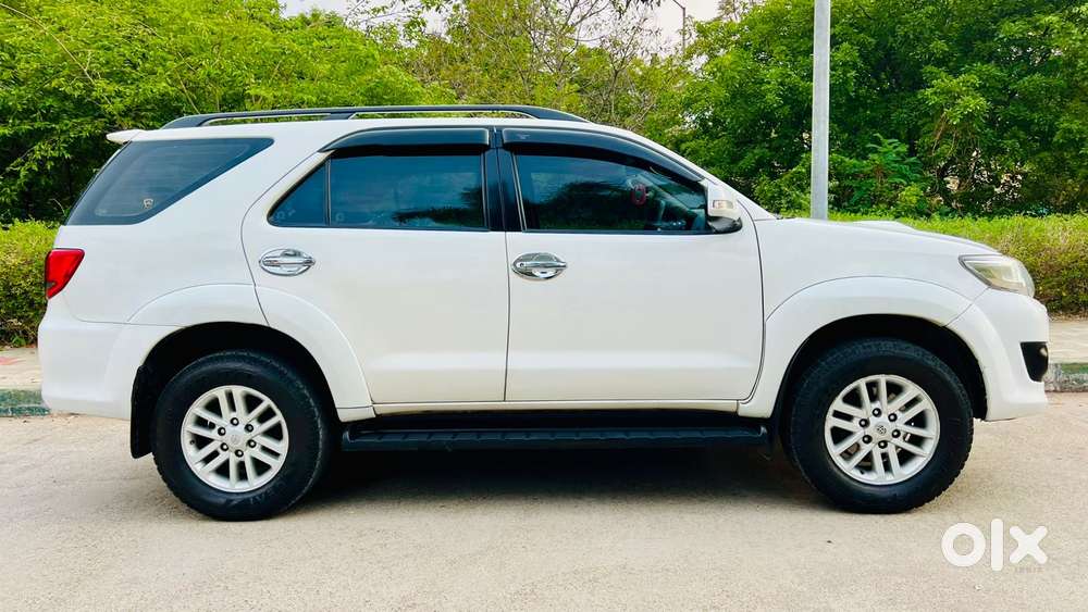 Toyota Fortuner 3.0 4x2 Automatic, 2013, Diesel