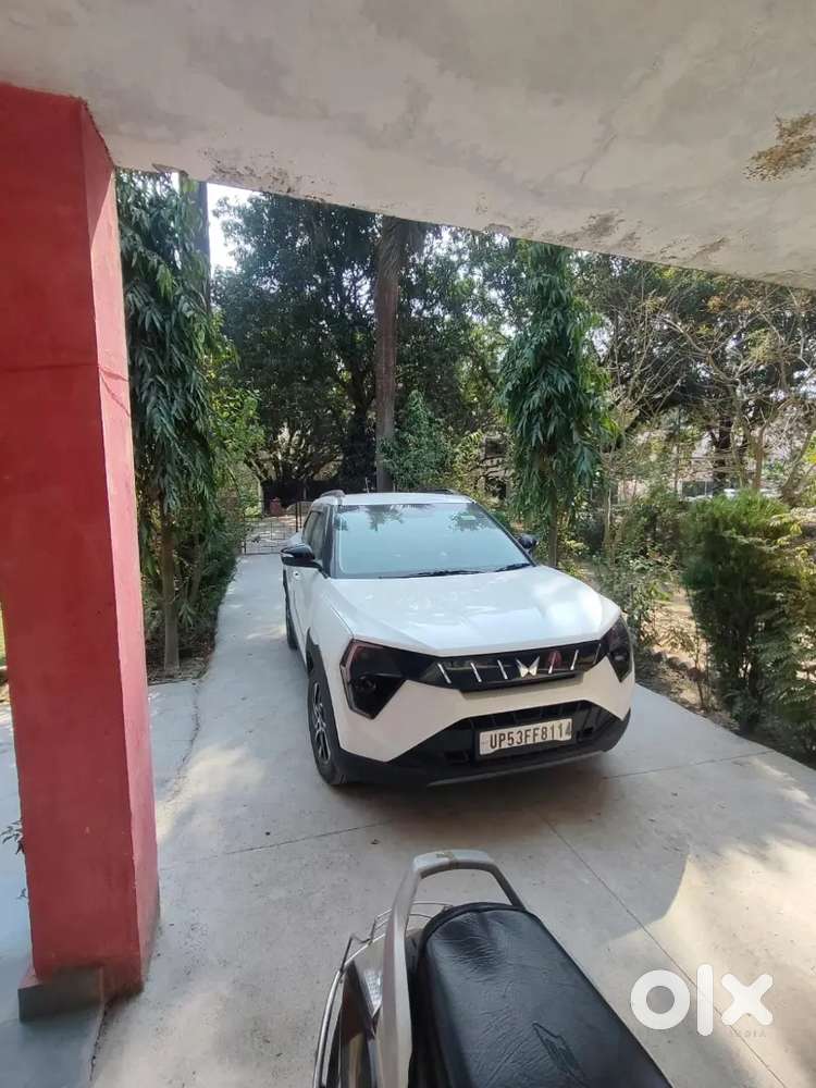 Mahindra Xuv 3xo 2025 Diesel 7850 Km Driven