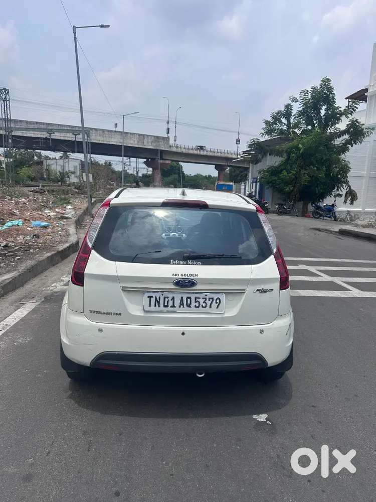 Ford Figo 2011 Petrol 80000 Km Driven