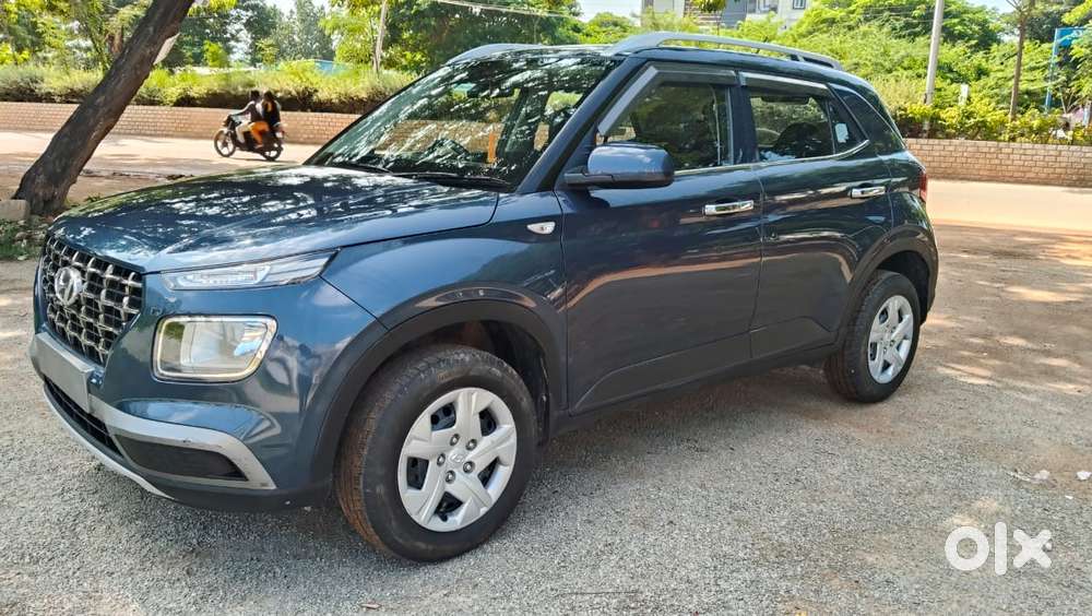 Maruti Suzuki Dzire 1.2 Zxi, 2017, Petrol