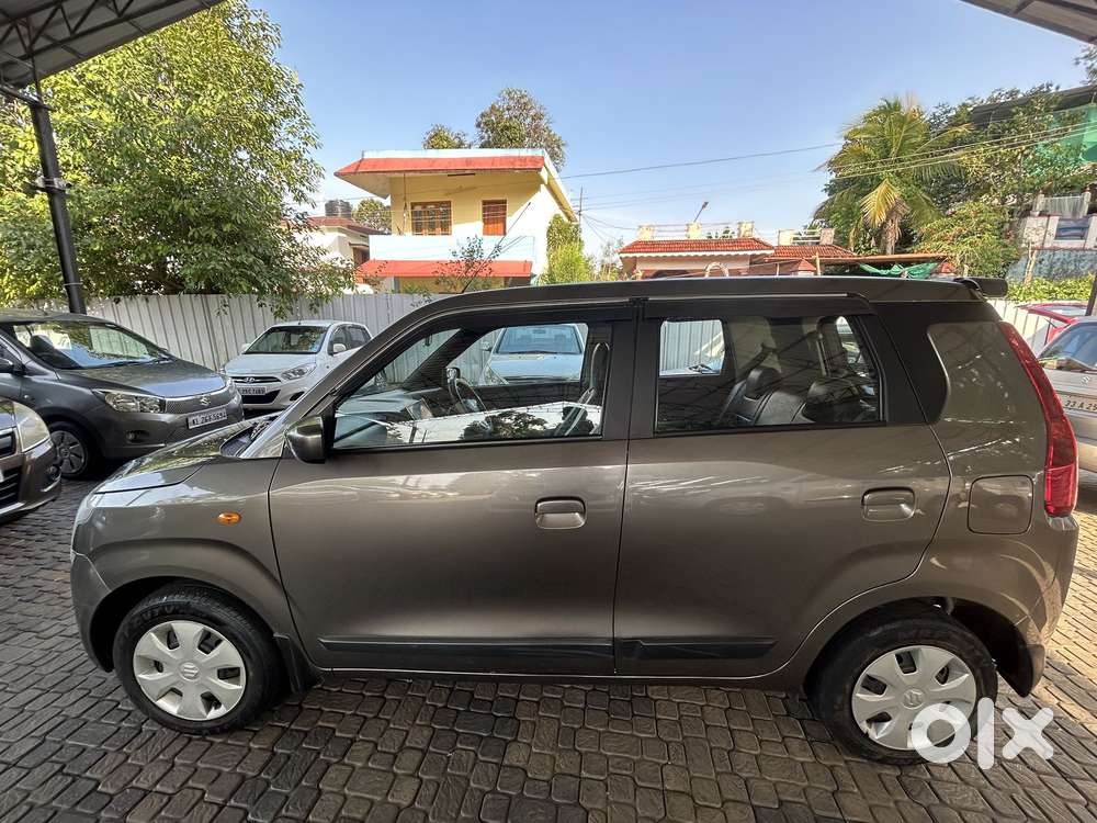 Maruti Suzuki Wagon R Zxi, 2022, Petrol