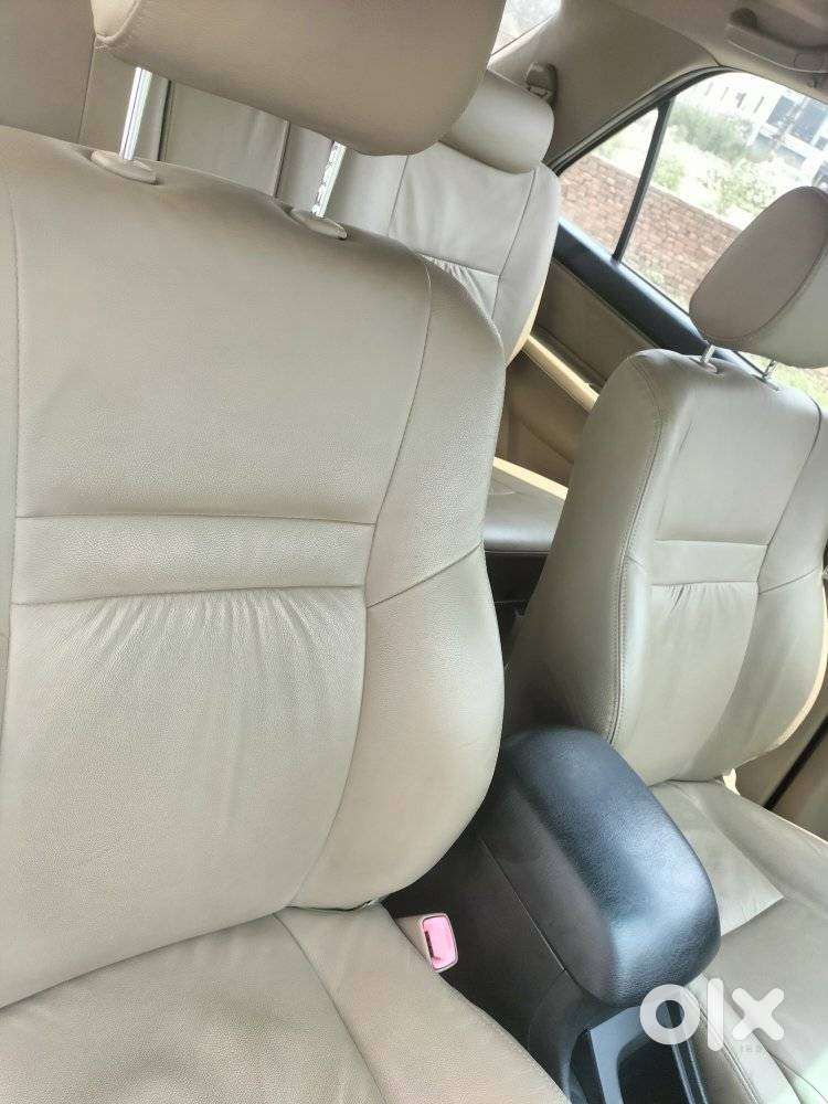 Toyota Fortuner 3.0 4x2 Mt, 2014, Diesel