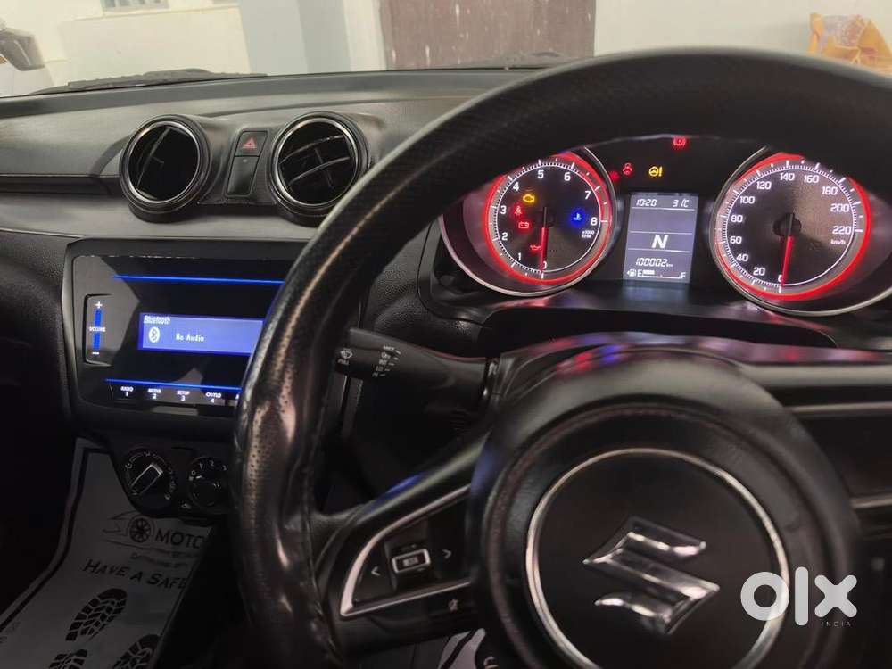 Maruti Suzuki Swift Vxi Automatic 2023