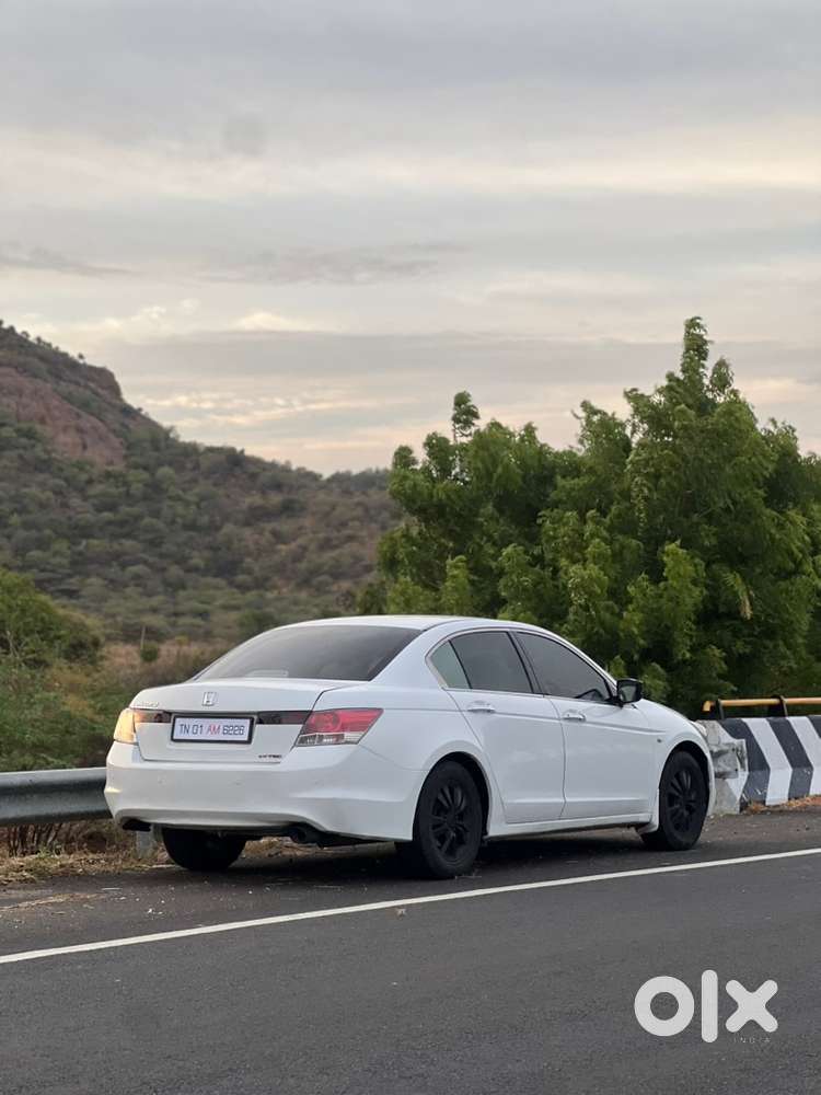 Honda Accord 2010 Petrol