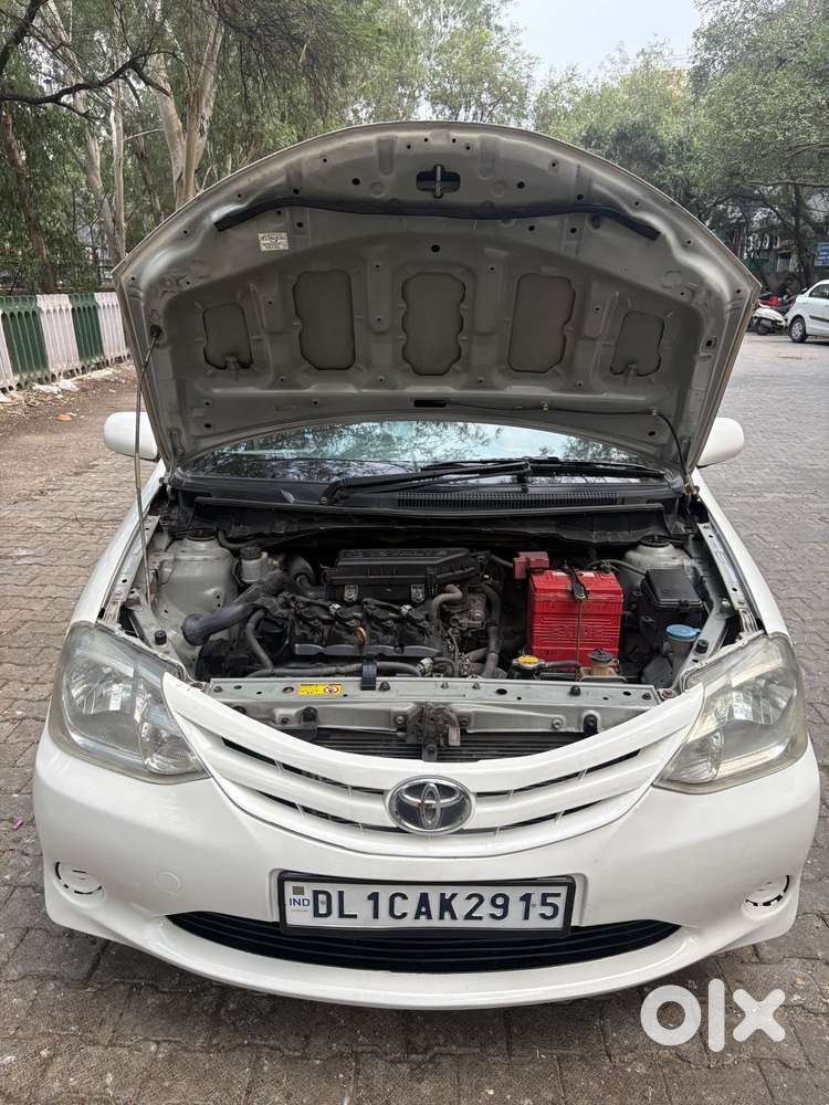 Toyota Etios Liva G, 2012, Petrol