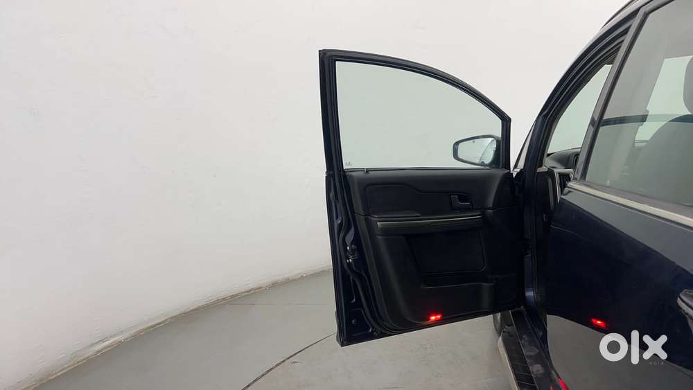 Tata Hexa 2.2 Xt 4x2 7 Str, 2017, Diesel