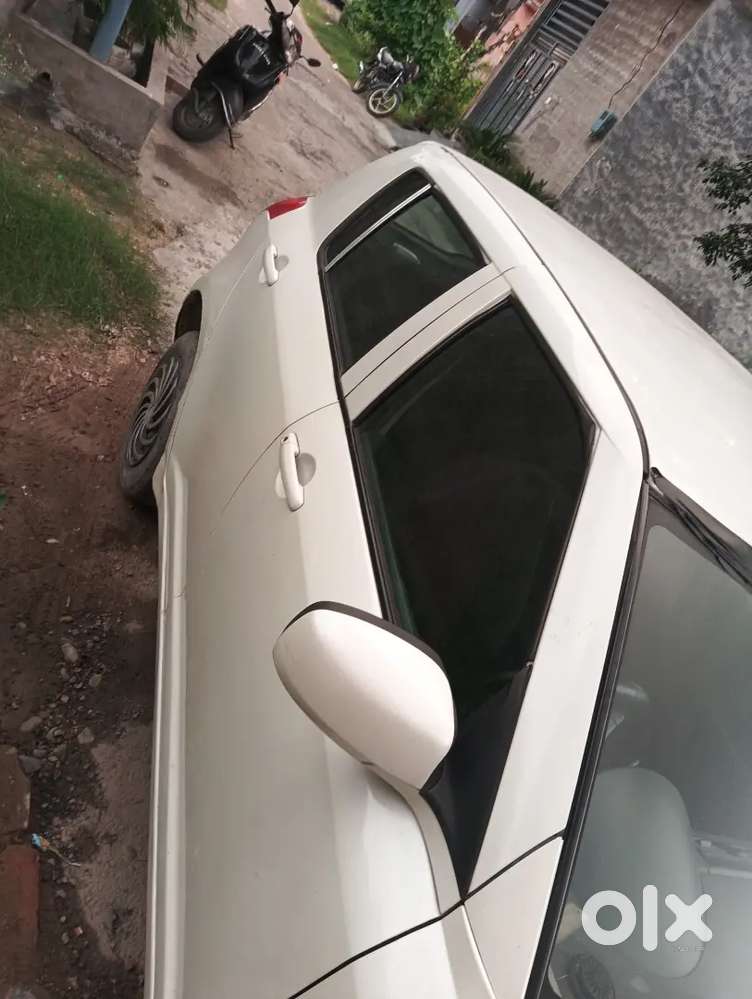 Car Bhut Hi Saff H