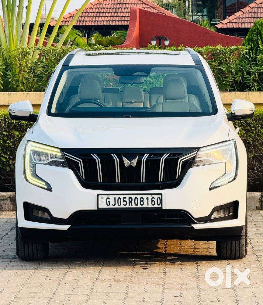 Mahindra Xuv700 2.2 Ax 7 Diesel At Str, 2022, Diesel