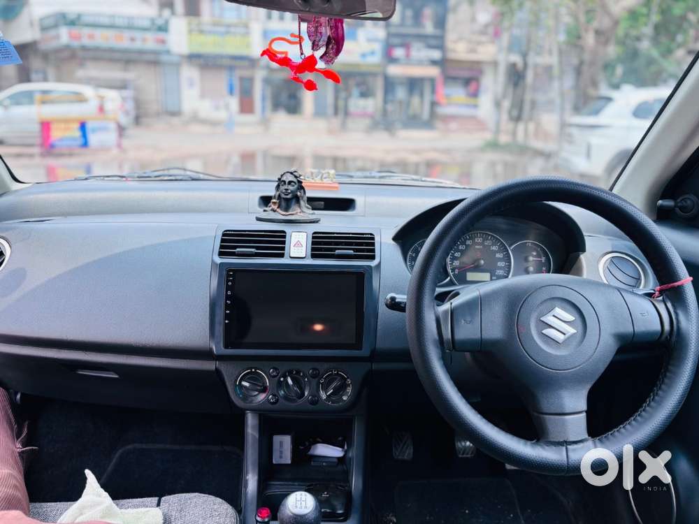 Maruti Suzuki Swift Dzire 2011 Petrol 60000 Km Driven