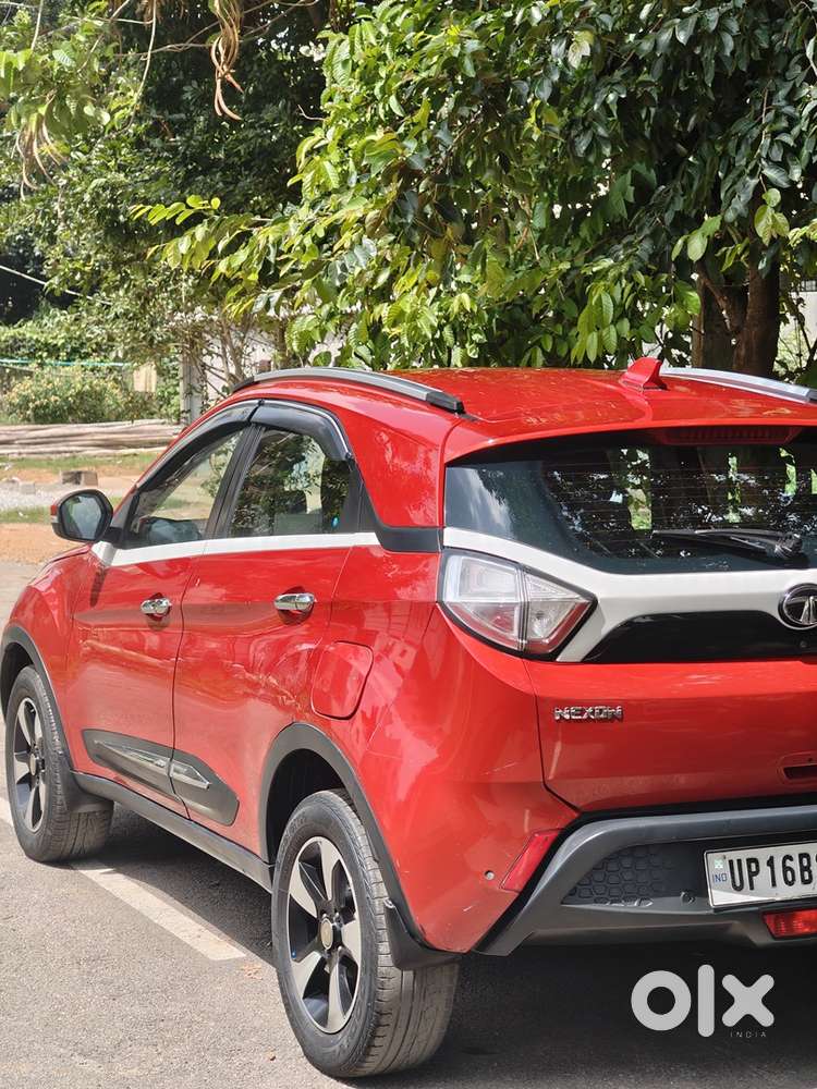 Tata Nexon Xz Plus Diesel 2018 Manual Is For Sale.
