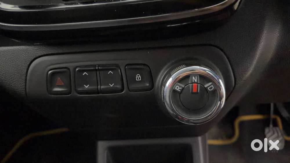 Renault Kwid 1.0 Rxt Amt Opt, 2018, Petrol