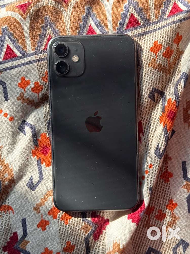 Iphone 11 64GB - Mobile Phones - 1829417286