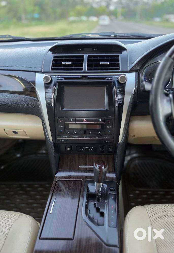 Toyota Camry Hybrid 2.5, 2015, Petrol