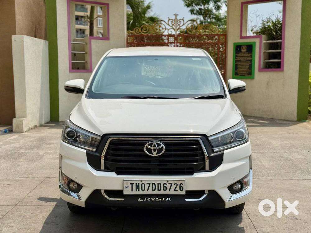 Toyota Innova Crysta 2.4 V 7 Str, 2023, Diesel