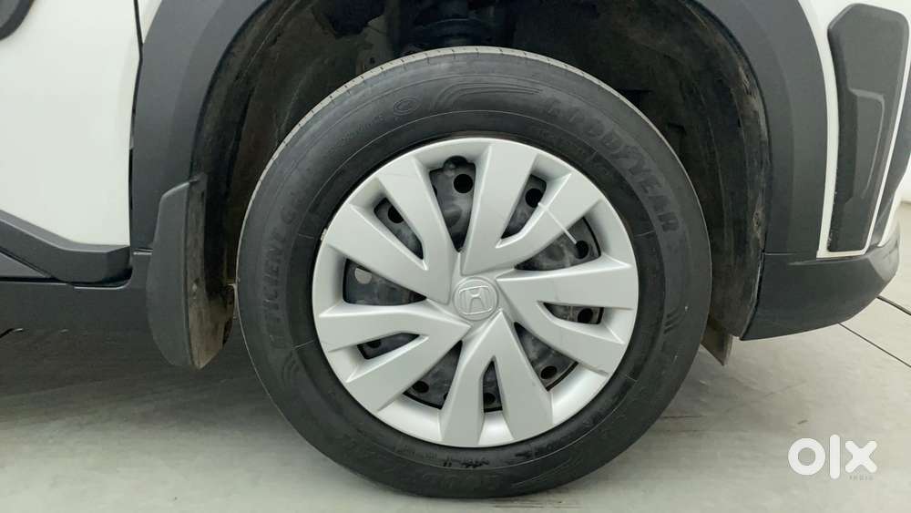 Honda Elevate V Mt, 2023, Petrol