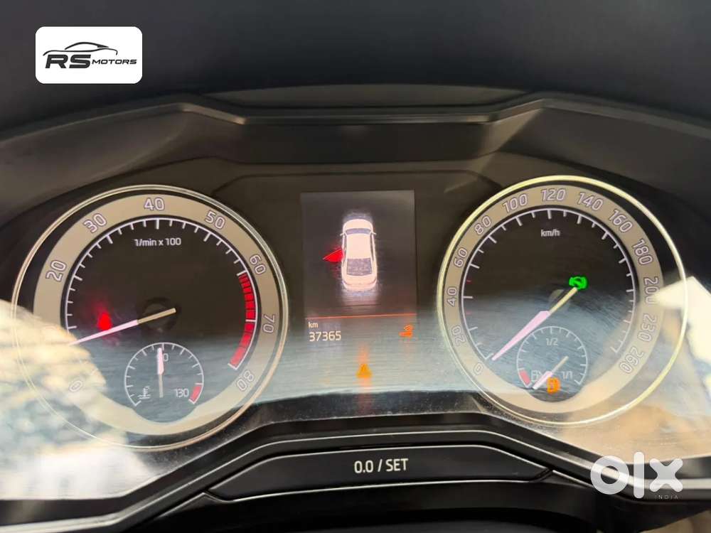 Skoda Superb 2.0 L&k Tsi At, 2019, Petrol