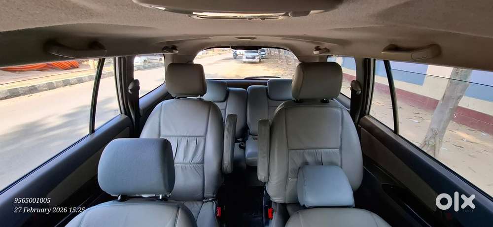Toyota Innova 2.5 G (diesel) 7 Seater, 2015, Diesel