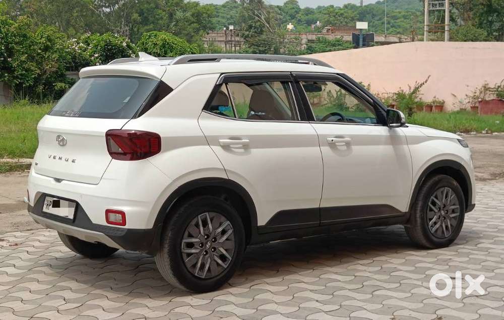 Hyundai Venue Sx Mt, 2022, Diesel