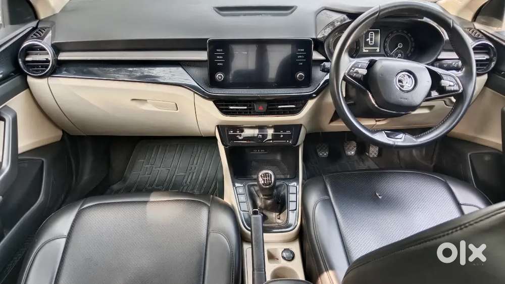 Sckoda Slavia Ambition 2023 Model Petrol