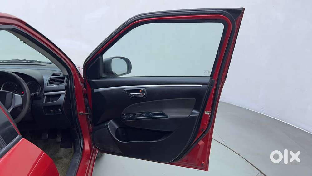 Maruti Suzuki Swift Vvt Vxi, 2012, Petrol