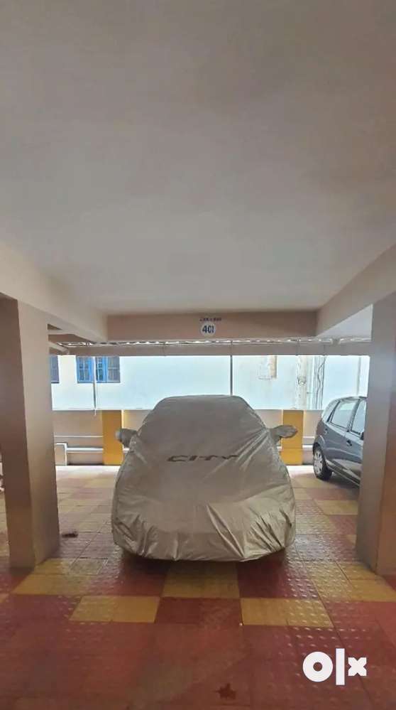 Car parking available for rent near forum mall KPHB 6 phase For Rent