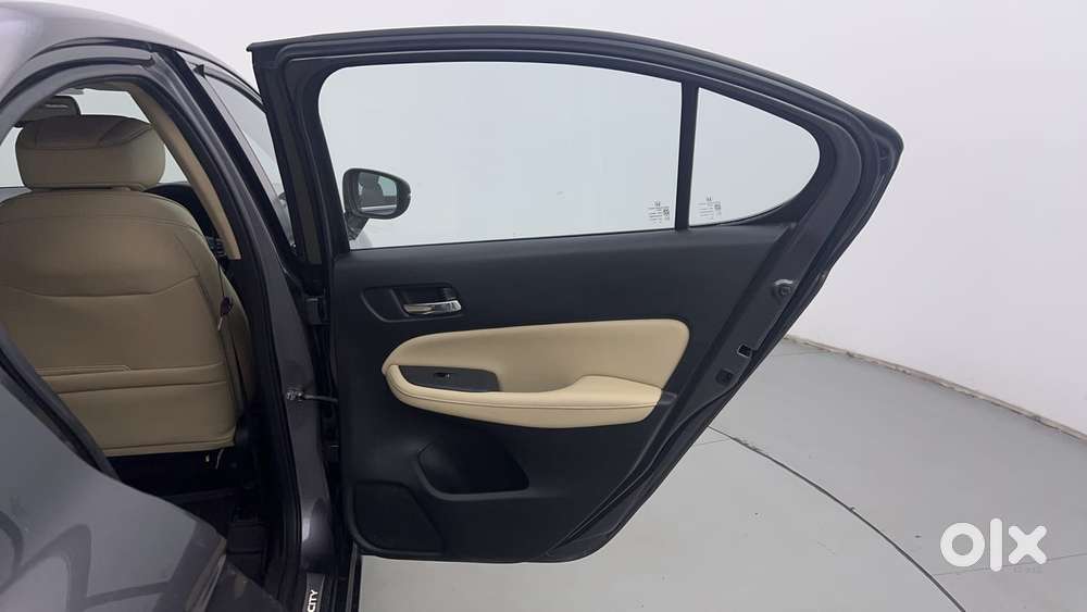 Honda City 1.5 Zx Cvt I-vtec, 2021, Petrol