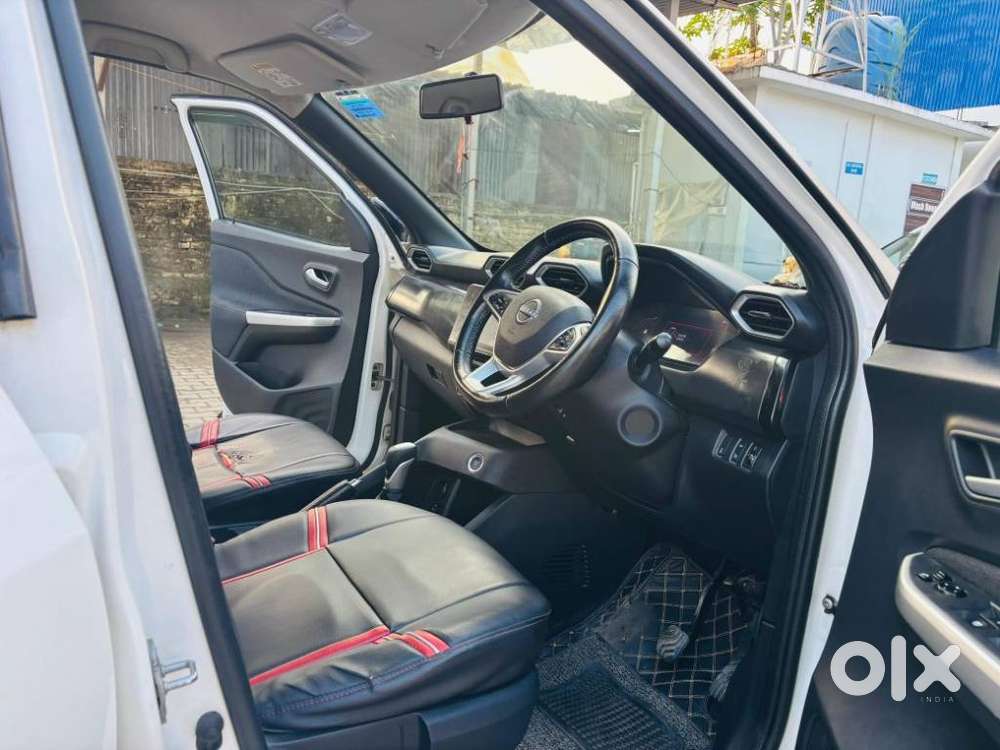 Nissan Magnite 1.0 Xv Premium Turbo Cvt, 2022, Petrol