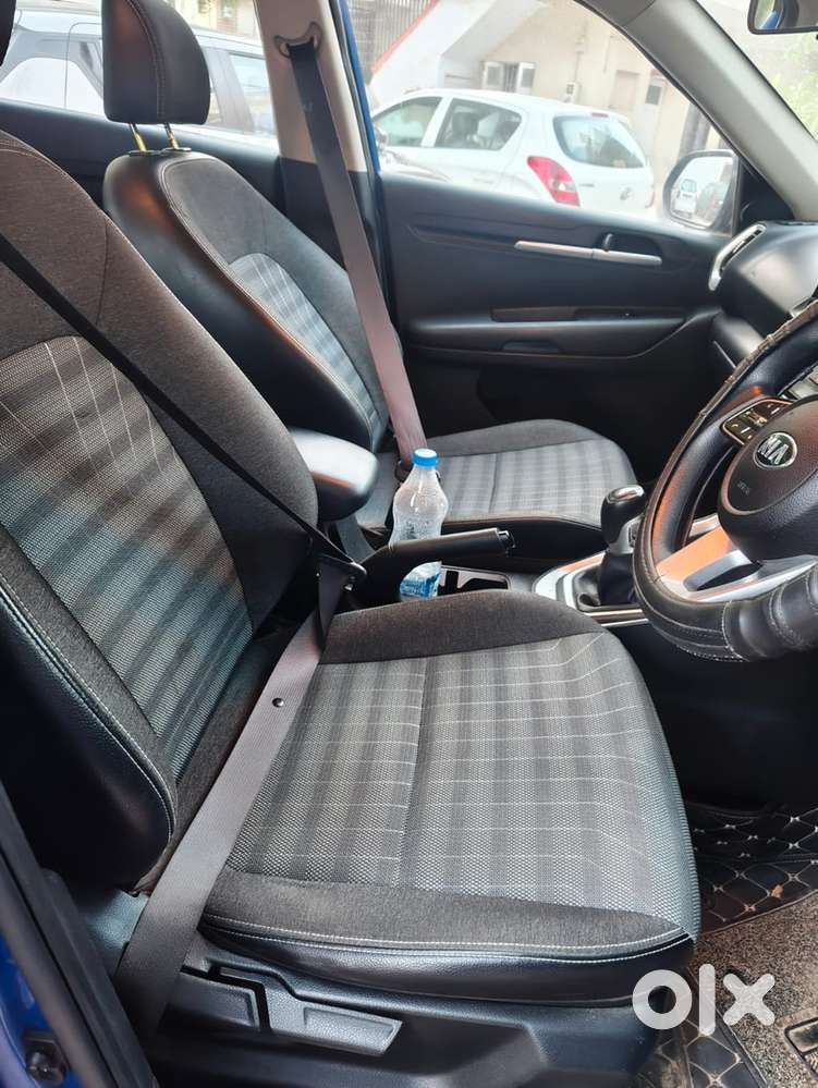 Kia Sonet Petrol 2021