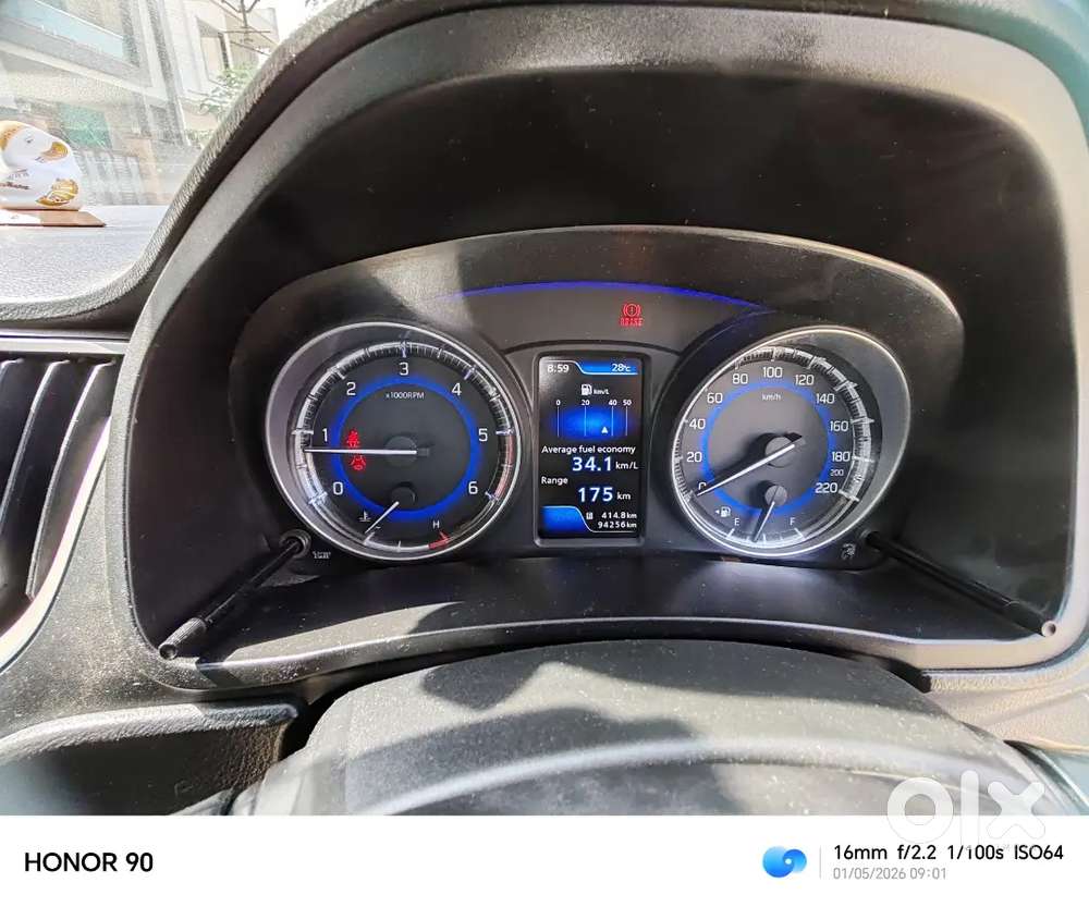 Extremely Carefully Driven Single Hand