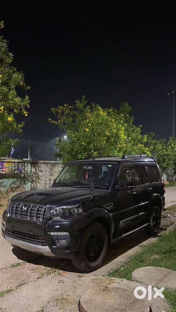Mahindra Scorpio Diesel Manual 2022