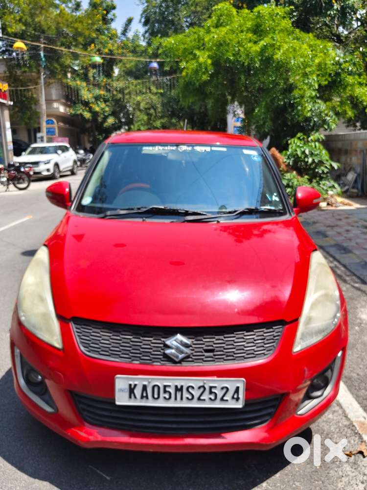 Maruti Suzuki Swift Vxi + Manual, 2015, Petrol