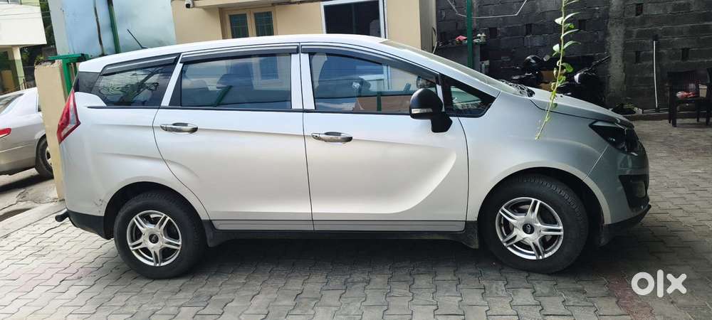 Mahindra Marazzo M2, 2019, Diesel