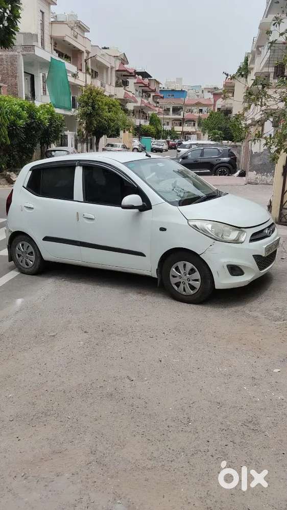 Hyundai I10 2011 Petrol 63000 Km Only Driven