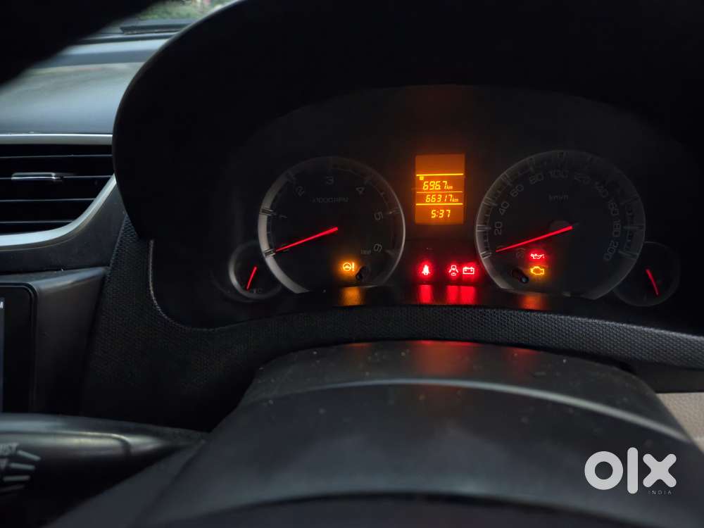 Maruti Suzuki Swift Dzire Vdi Bsiv, 2013, Diesel