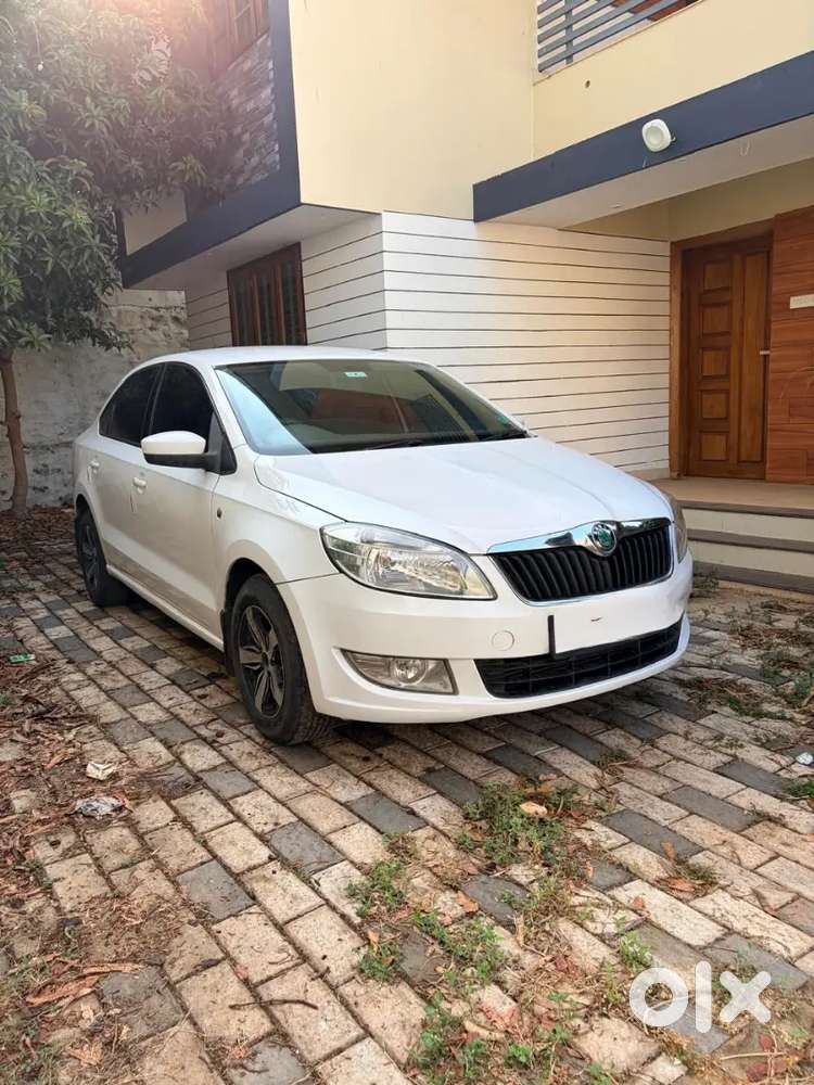 2013 Model Skoda Rapid Diesel Full Option, Single Owner