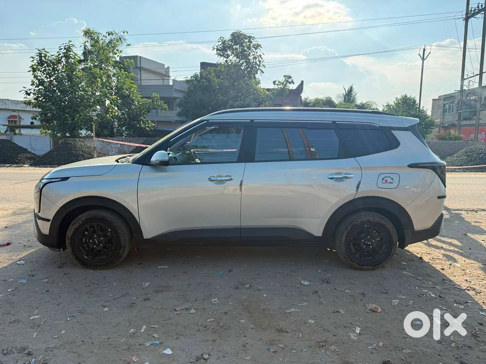 Kia Carens 2025 Htk+ Manual