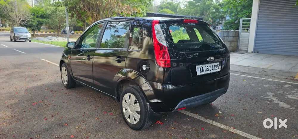 Ford Figo 2010 Petrol Manual