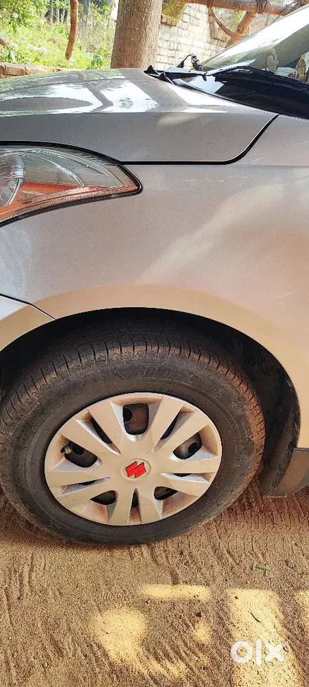 Maruti Suzuki Dzire 2017 Petrol 46000 Km Driven