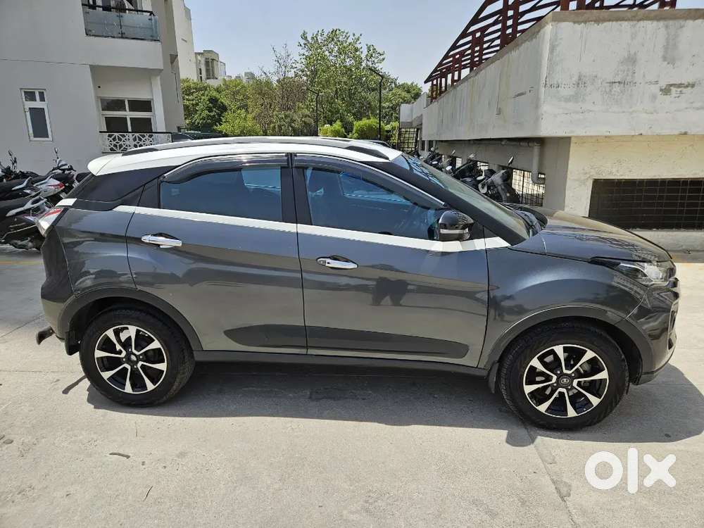 Tata Nexon 2020 Xz+ (o) *top Model* Dual Tone Diesel Mt
