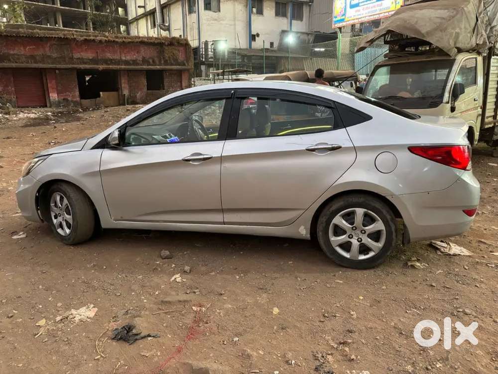 Hyundai Verna 2011 Cng & Petrol 77000 Km Driven